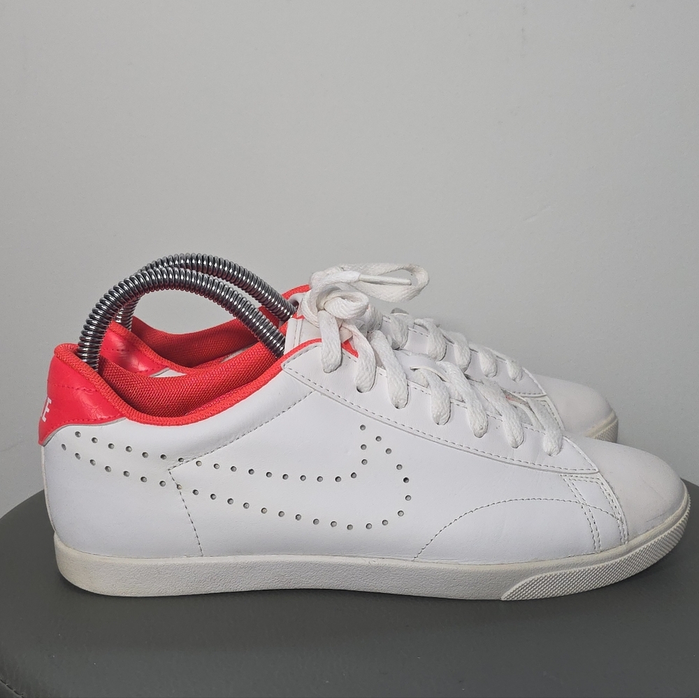 Nike Women's Sneakers